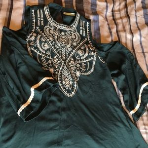 Maurice’s Blouse Large with shoulder cut outs